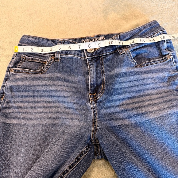 Maurices Women's Boot Cut Jeans — Dark Blue Wash 8 short - Picture 6 of 10